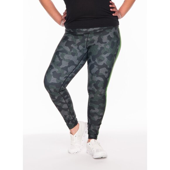 Moss Camo Redux Yoga Pants *FINAL SALE* - Picture 4 of 4
